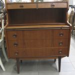 567 1242 CHEST OF DRAWERS